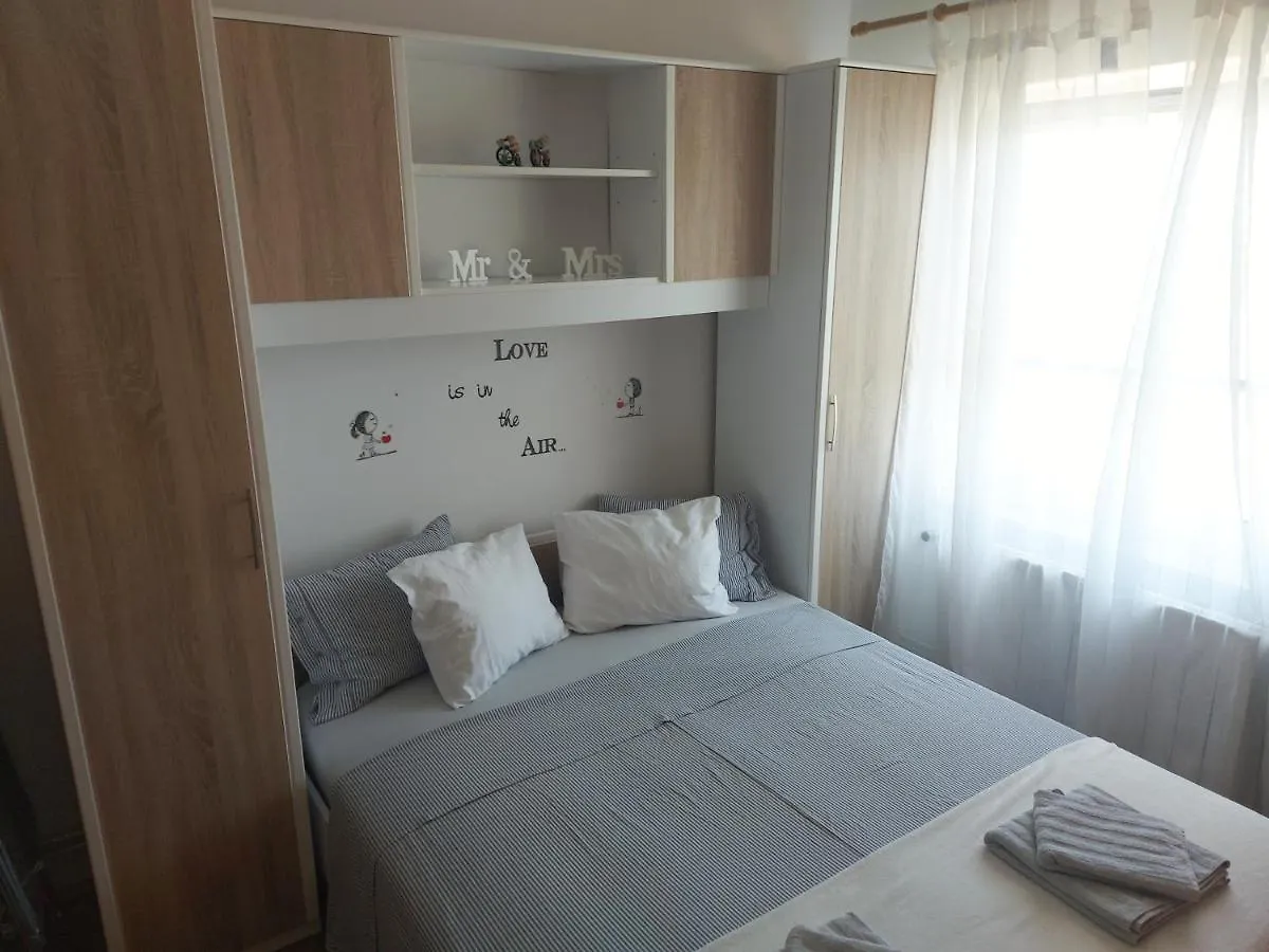 Apartment San Ližnjan